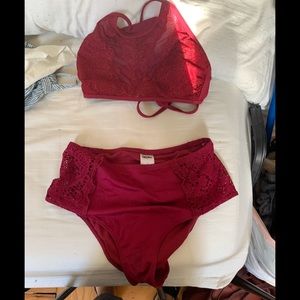 Missimo Burgendy baithing suit